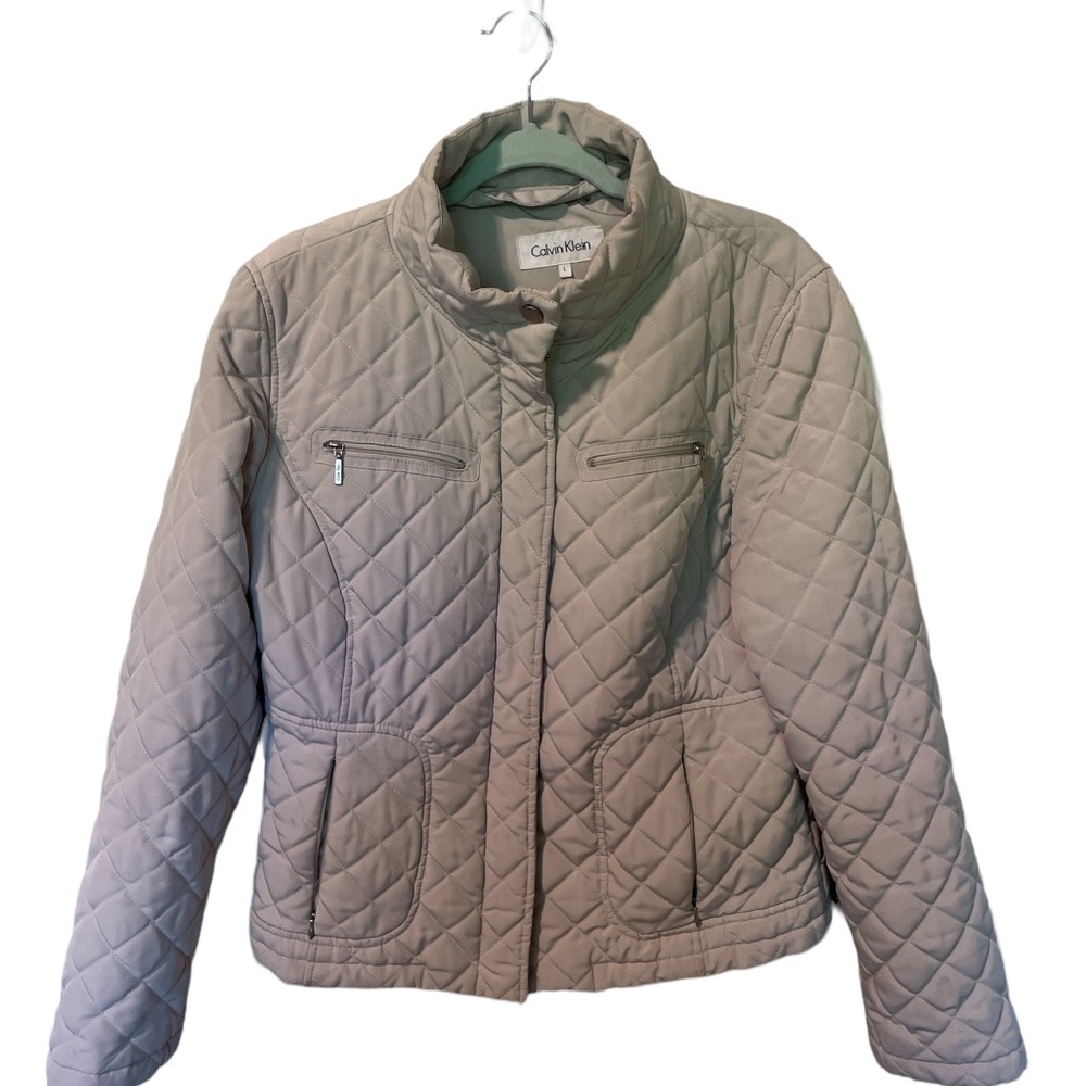 Calvin Klein pleated jacket. Size large